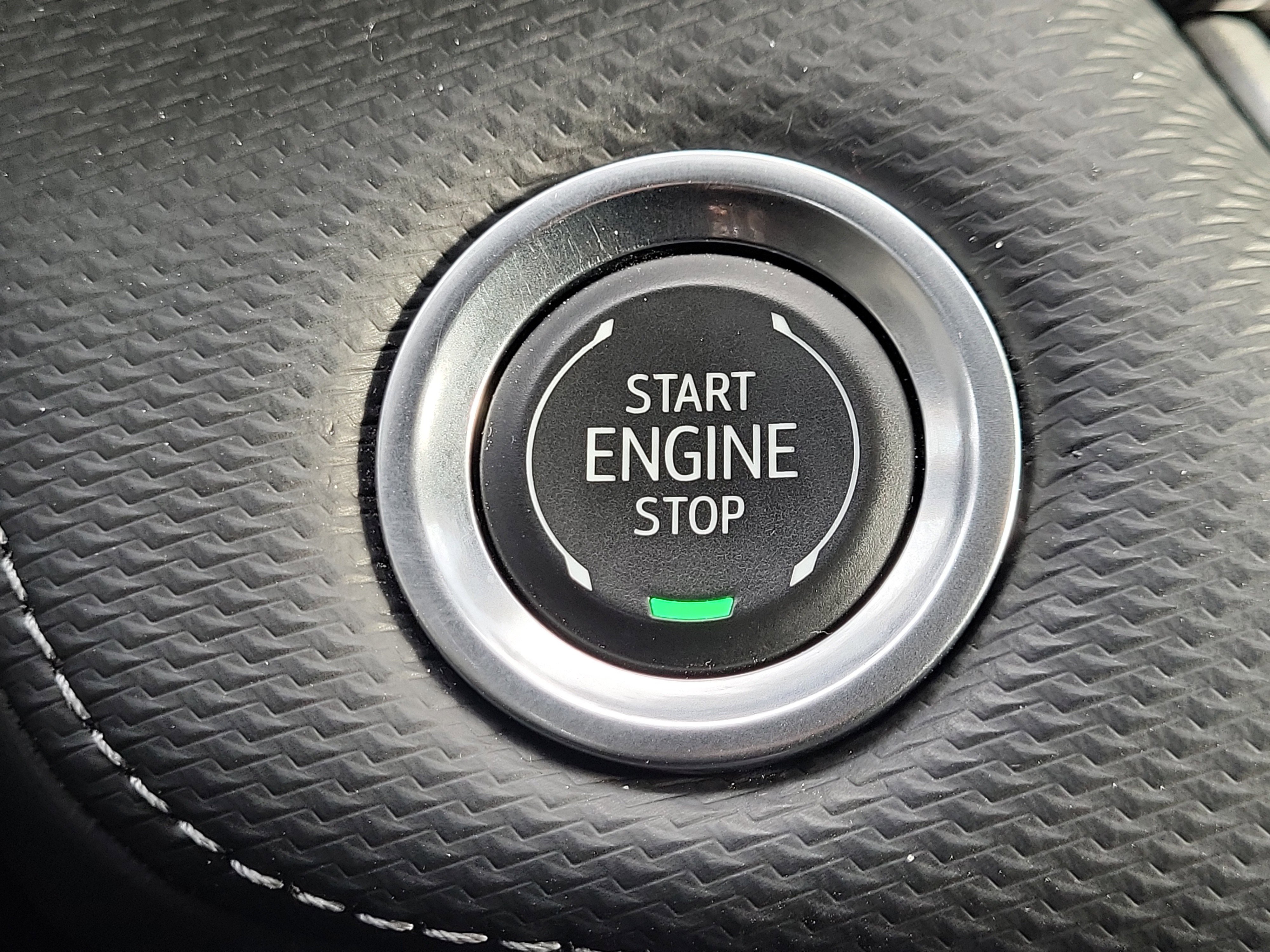 Used 2025 Chevrolet Equinox LT w/ Safety and Technology Package image 31