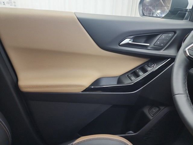 New 2026 Chevrolet Equinox ACTIV w/ Convenience Package III image 14