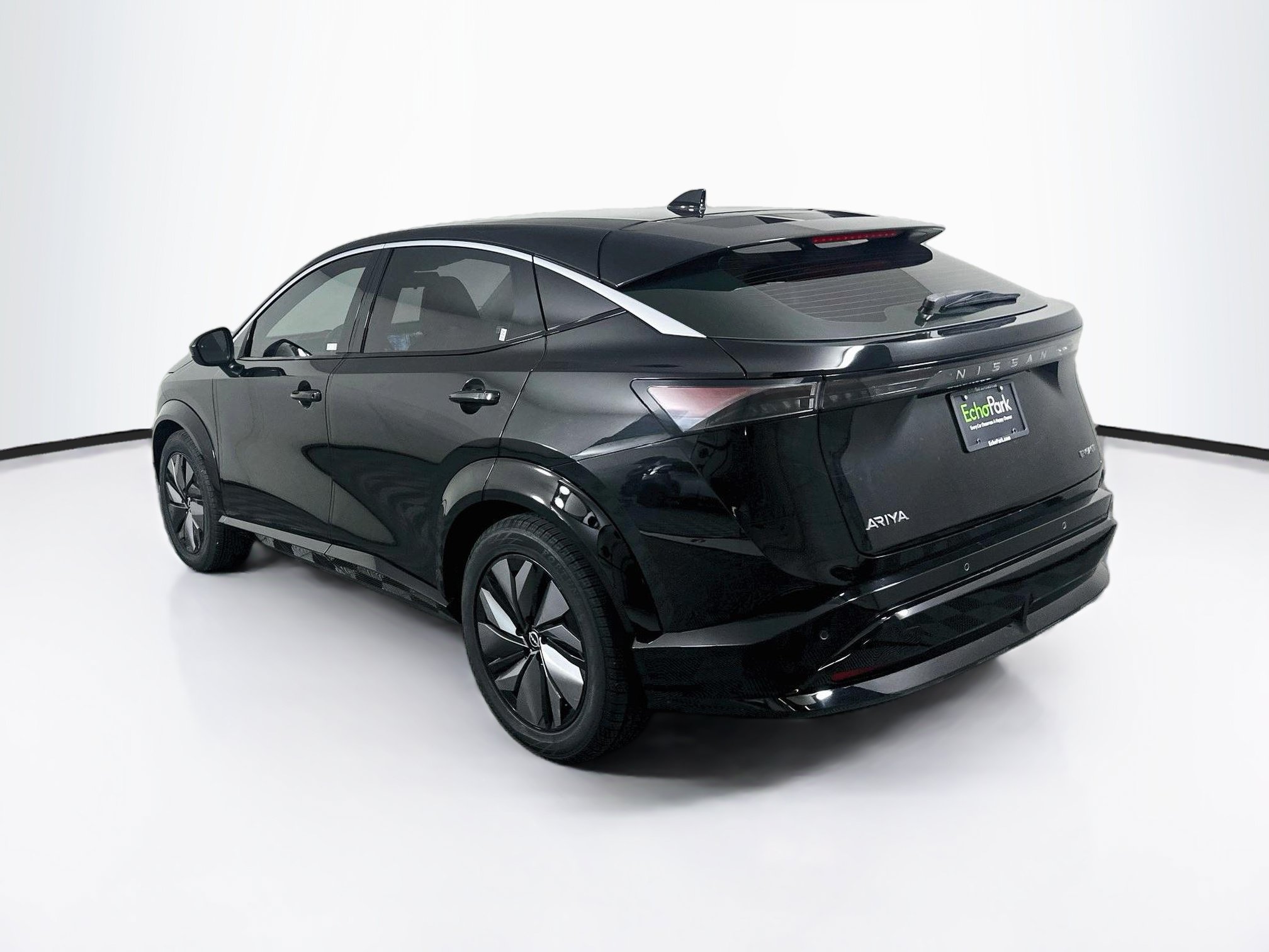 Used 2023 Nissan Ariya FWD image 5
