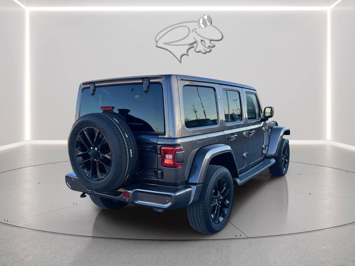 Used 2021 Jeep Wrangler Unlimited Sahara image 12