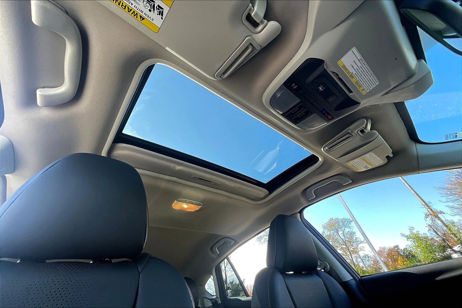 Certified 2022 Subaru Crosstrek 2.5i Limited w/ Moonroof Package 1 image 12