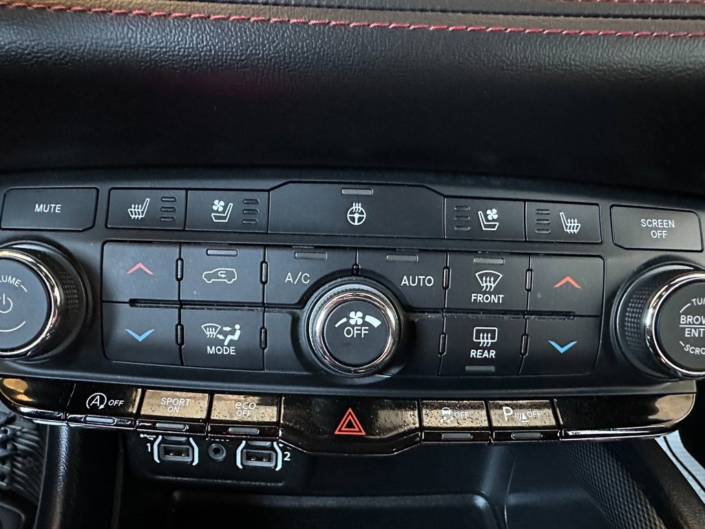 Used 2024 Dodge Durango GT image 7