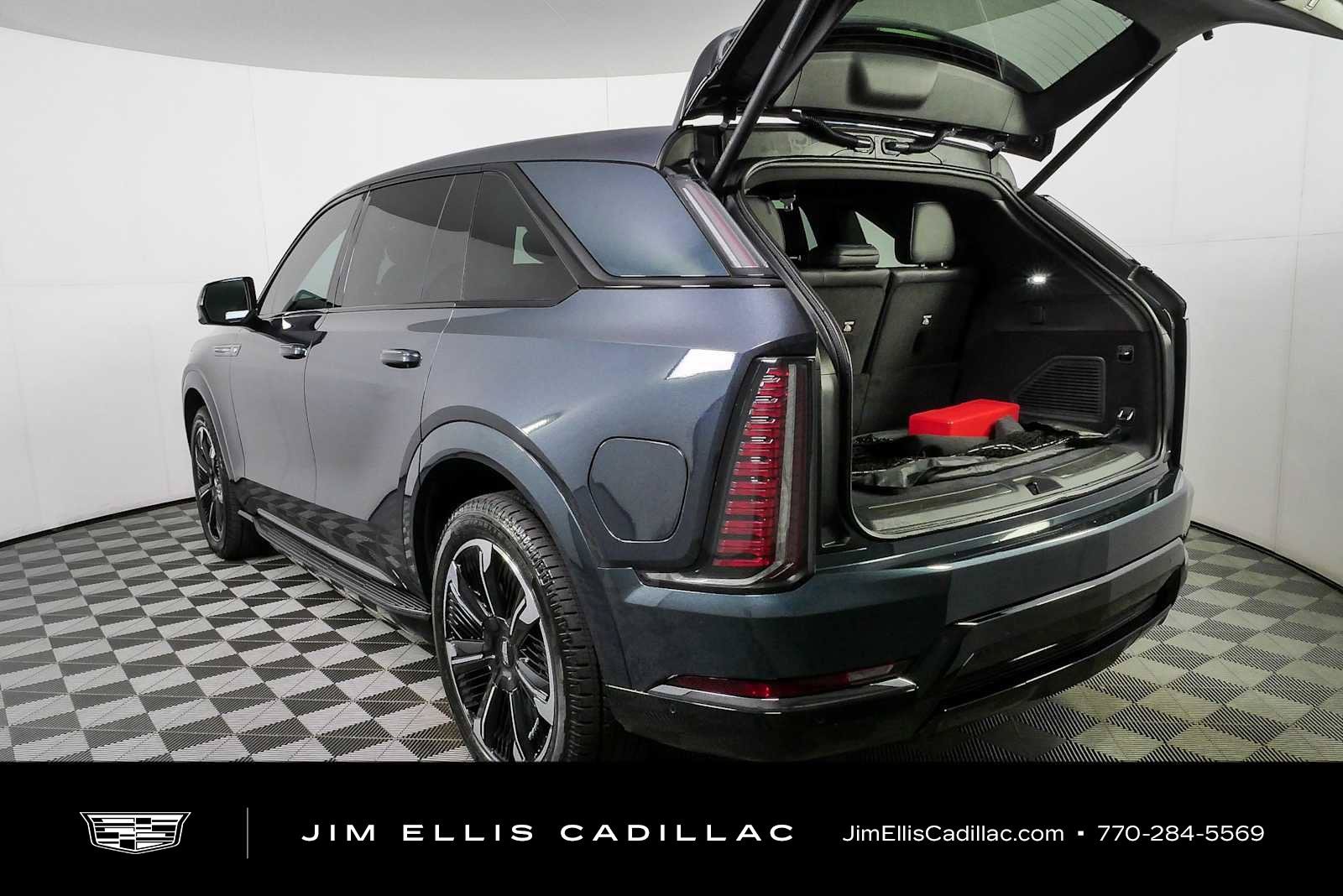 Certified 2025 Cadillac Escalade IQ Sport 1 AWD/4WD image 34