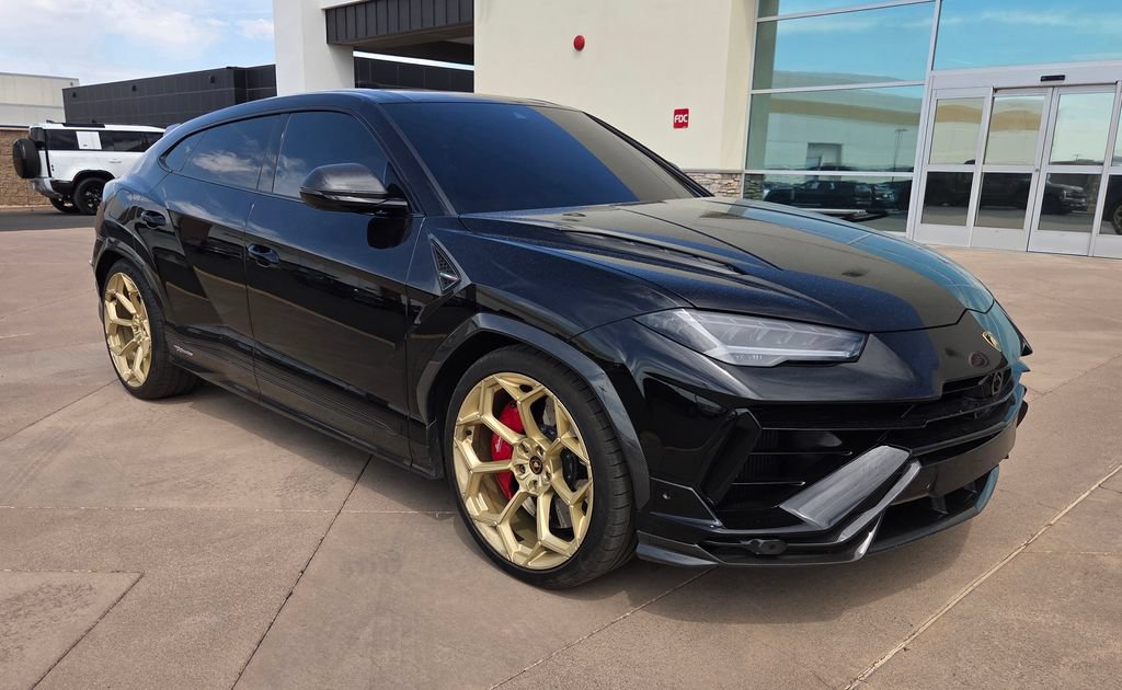 Used 2023 Lamborghini Urus Performante AWD/4WD image 16