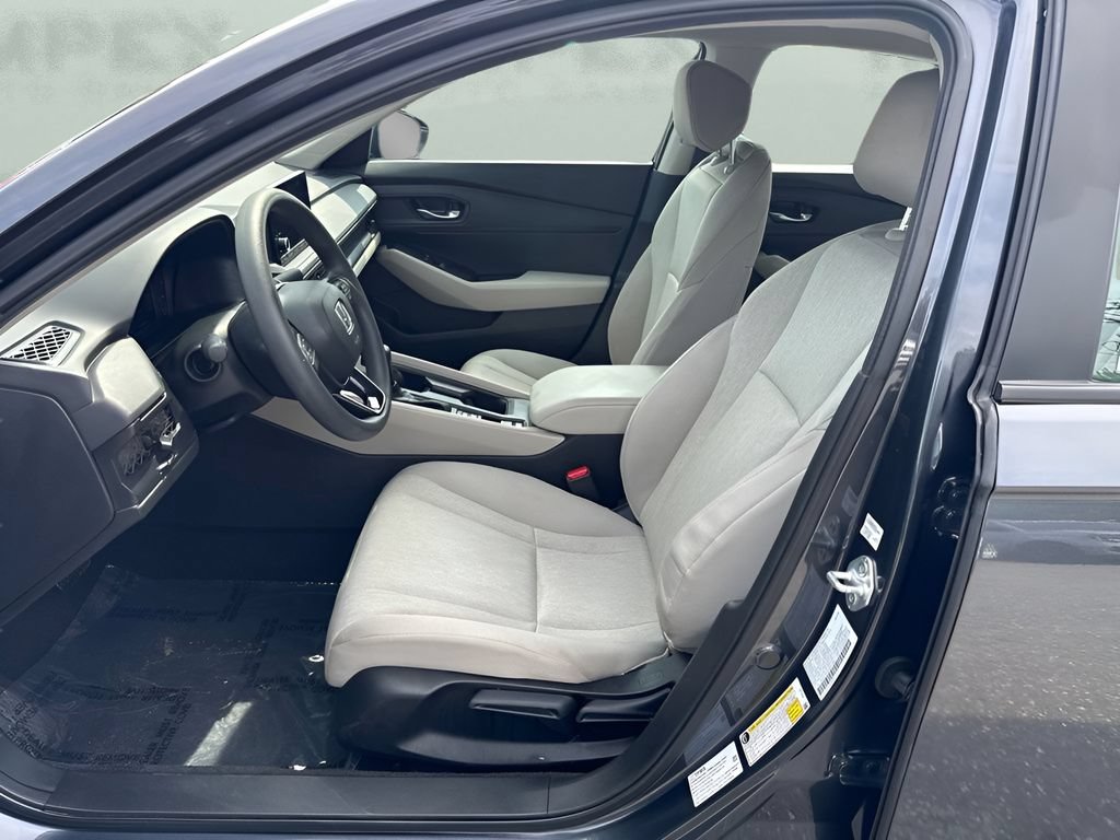 Used 2025 Honda Accord LX image 5