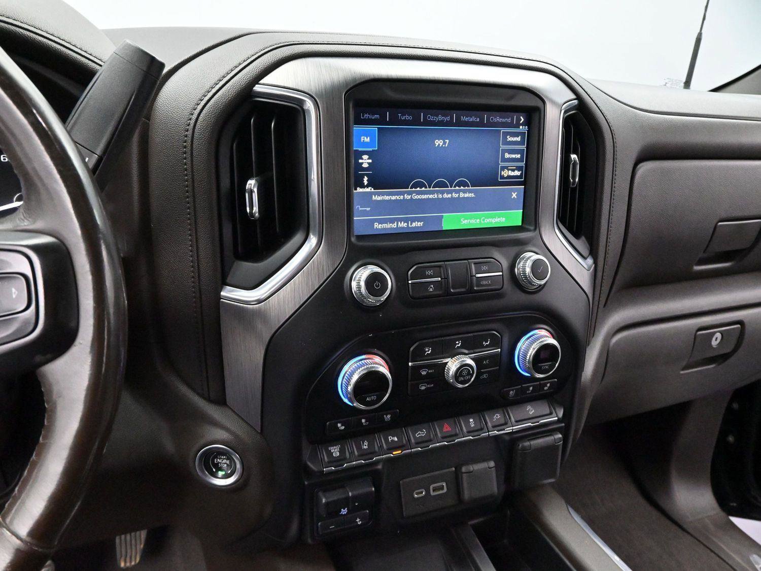 Used 2020 GMC Sierra 2500 Denali w/ Denali Ultimate Package image 18