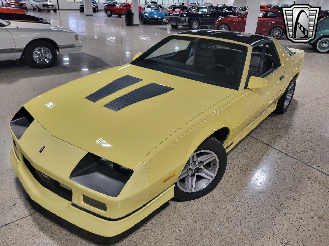 Used 1987 Chevrolet Camaro LT image 2