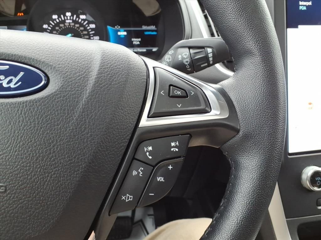 Certified 2024 Ford Edge SEL w/ Convenience Package image 18