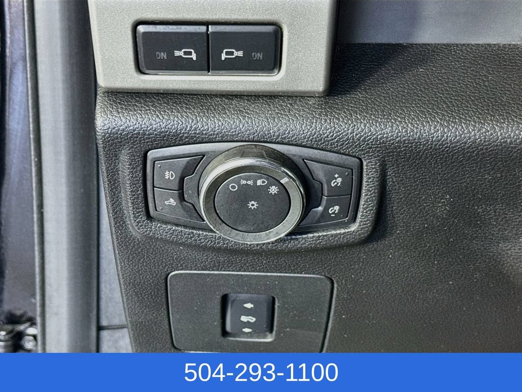 Used 2017 Ford F150 Lariat w/ Equipment Group 502A Luxury AWD/4WD image 11