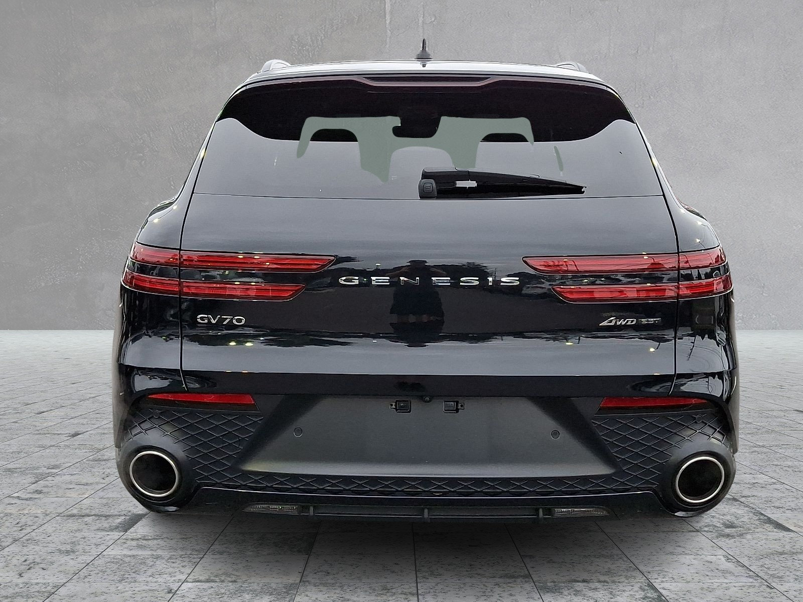 Certified 2025 Genesis GV70 3.5T Sport w/ Sport Prestige Package AWD/4WD image 5