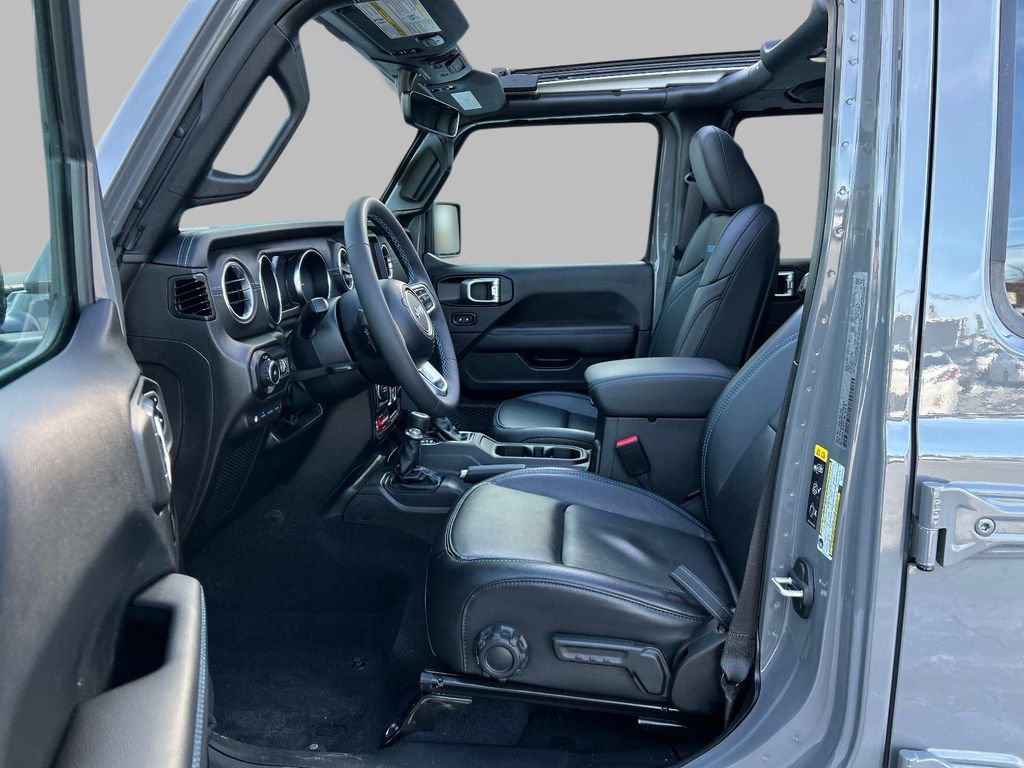 Used 2023 Jeep Wrangler Unlimited Rubicon 4xe w/ Safety Group image 13