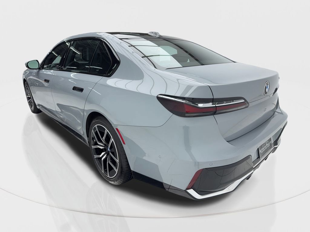 Used 2023 BMW 740i 740i M SPORT,NAV,CAM,PANO,HEAD image 12