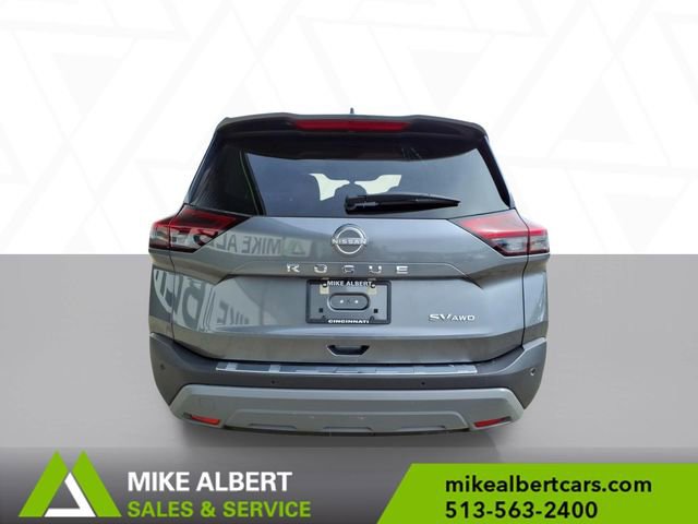 Used 2023 Nissan Rogue SV image 6