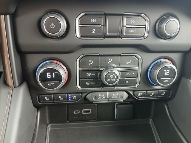 Certified 2023 Chevrolet Suburban High Country image 26