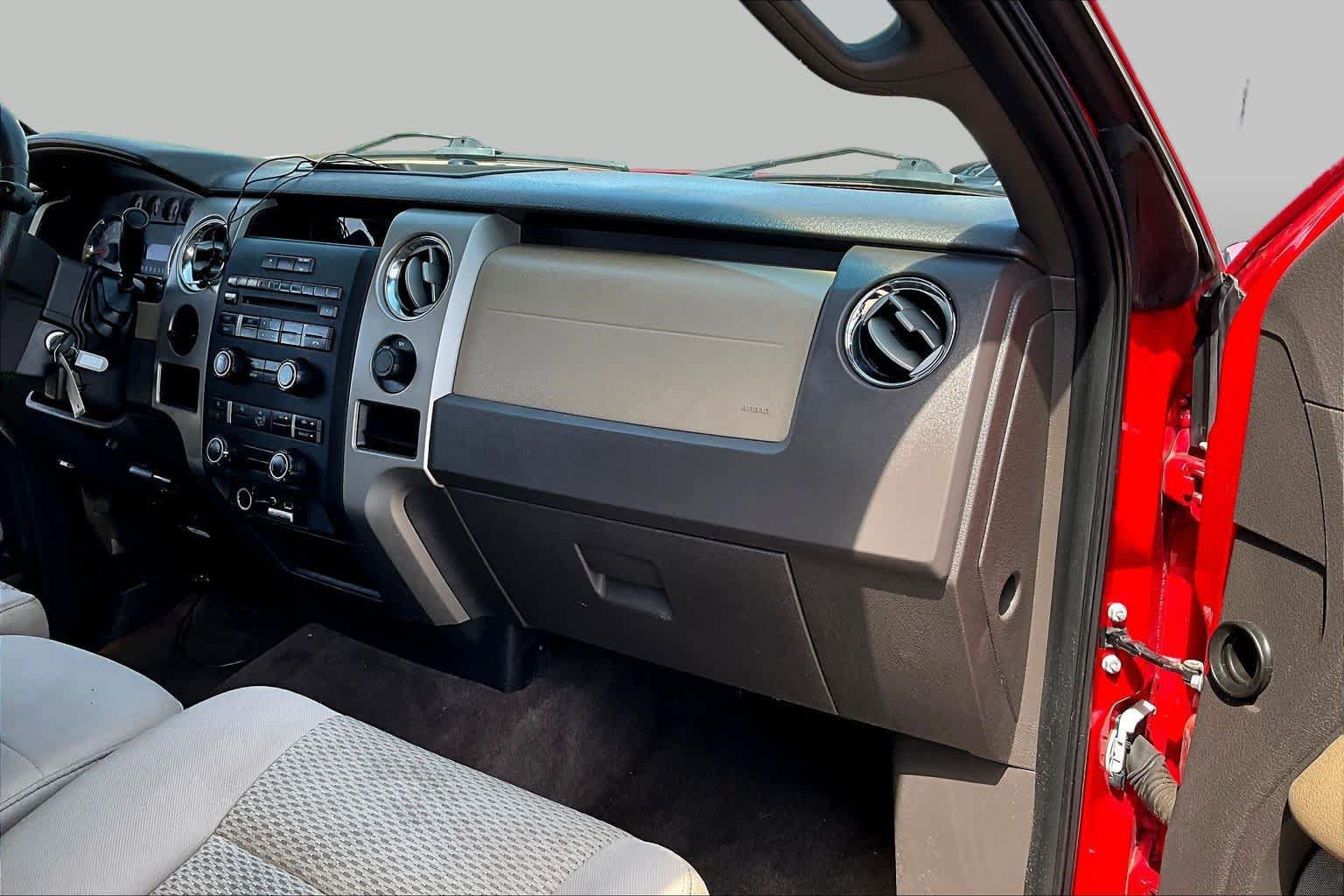 Used 2010 Ford F150 XLT RWD image 16