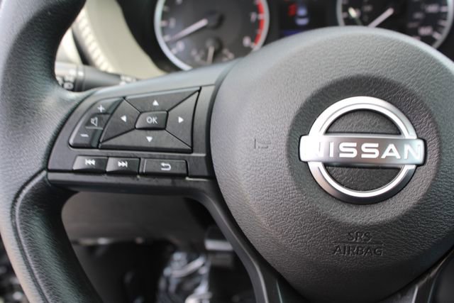 Used 2025 Nissan Sentra S image 18