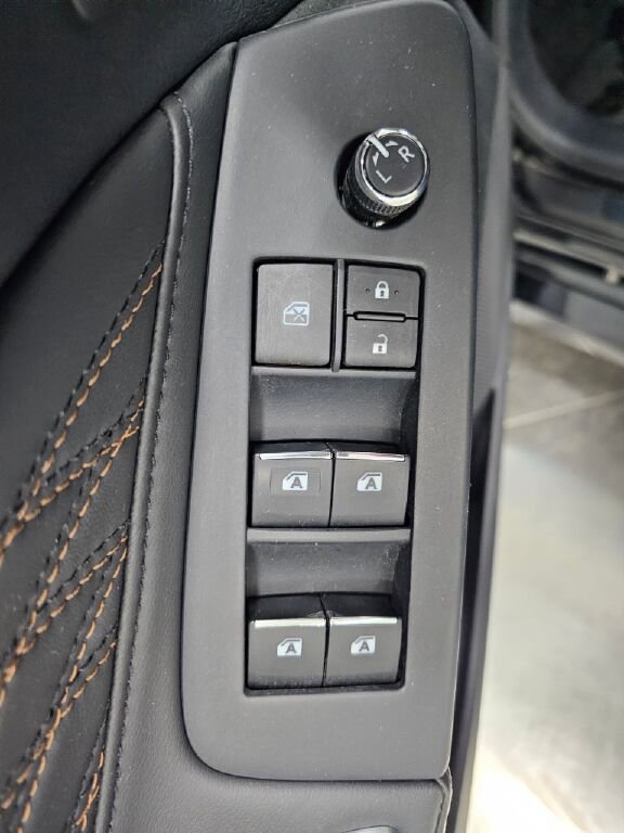 Used 2021 Toyota Avalon Limited w/ Advanced Safety Package image 21