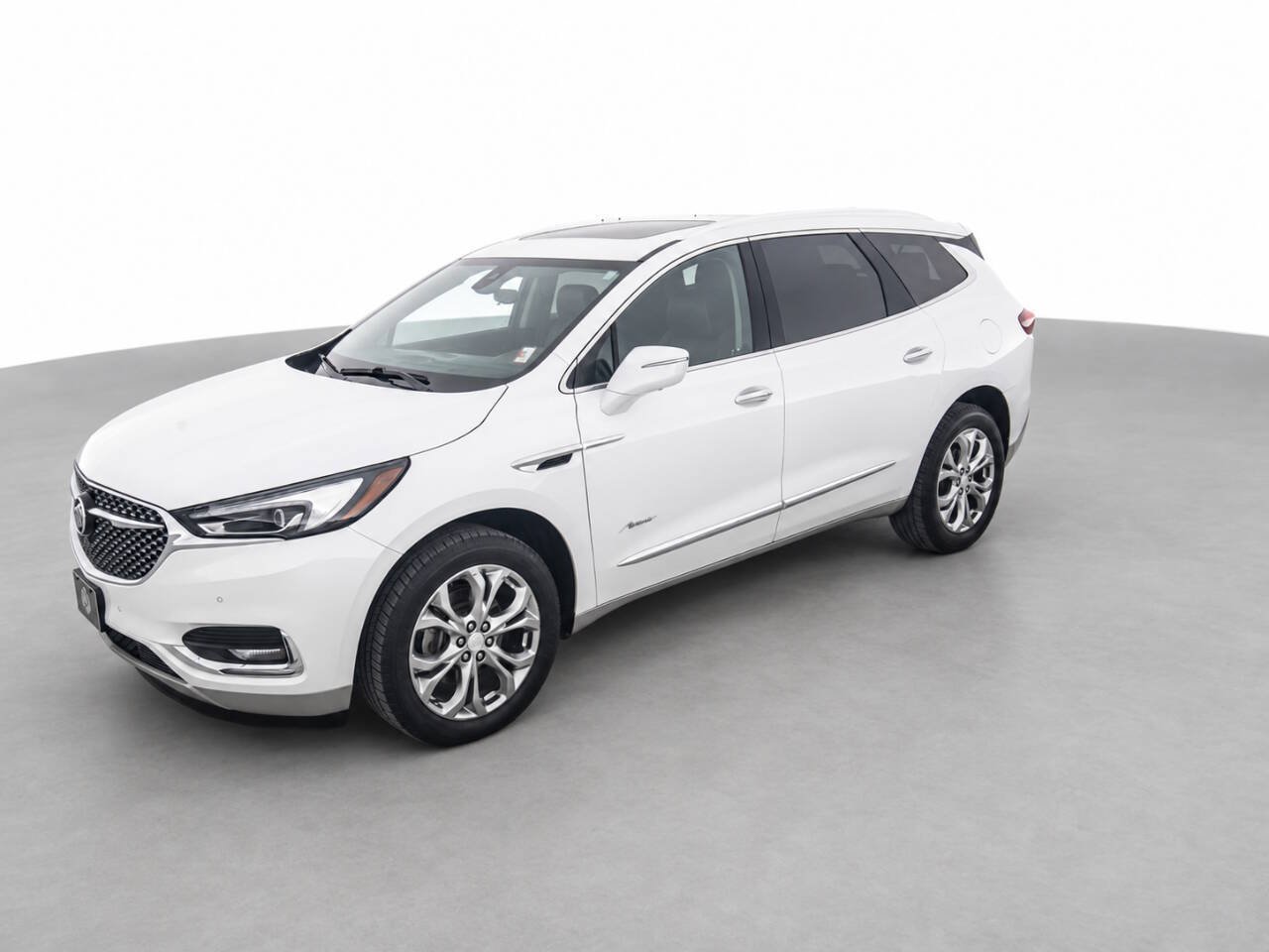 Used 2019 Buick Enclave Avenir w/ Avenir Technology Package AWD/4WD image 9
