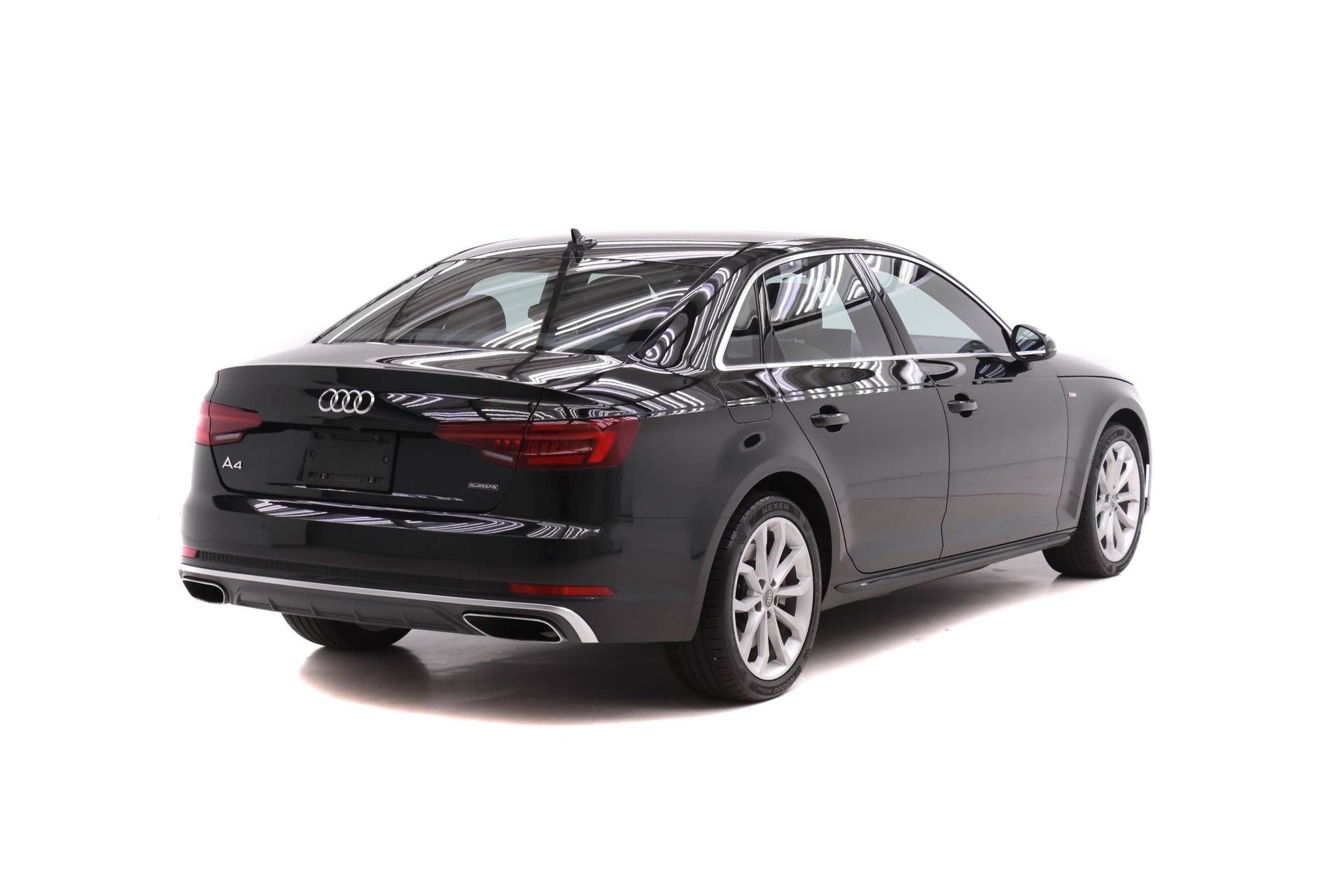 Used 2019 Audi A4 2.0T Premium Plus w/ Premium Plus Package AWD/4WD image 4