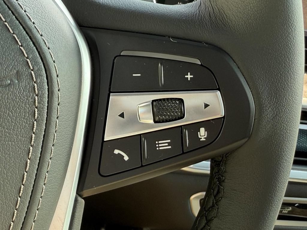 New 2026 BMW X5 xDrive40i AWD/4WD image 13