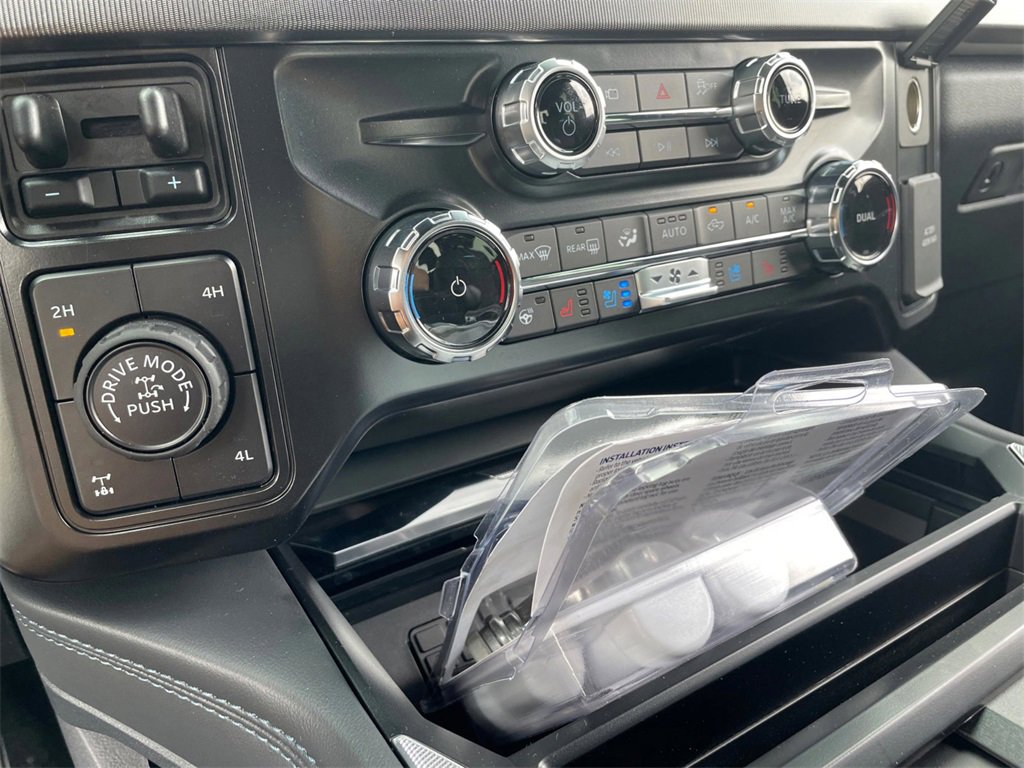 New 2026 Ford F250 Platinum image 23