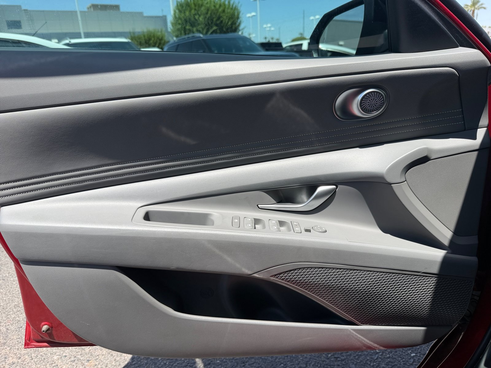 Certified 2025 Hyundai Elantra Sport FWD image 13
