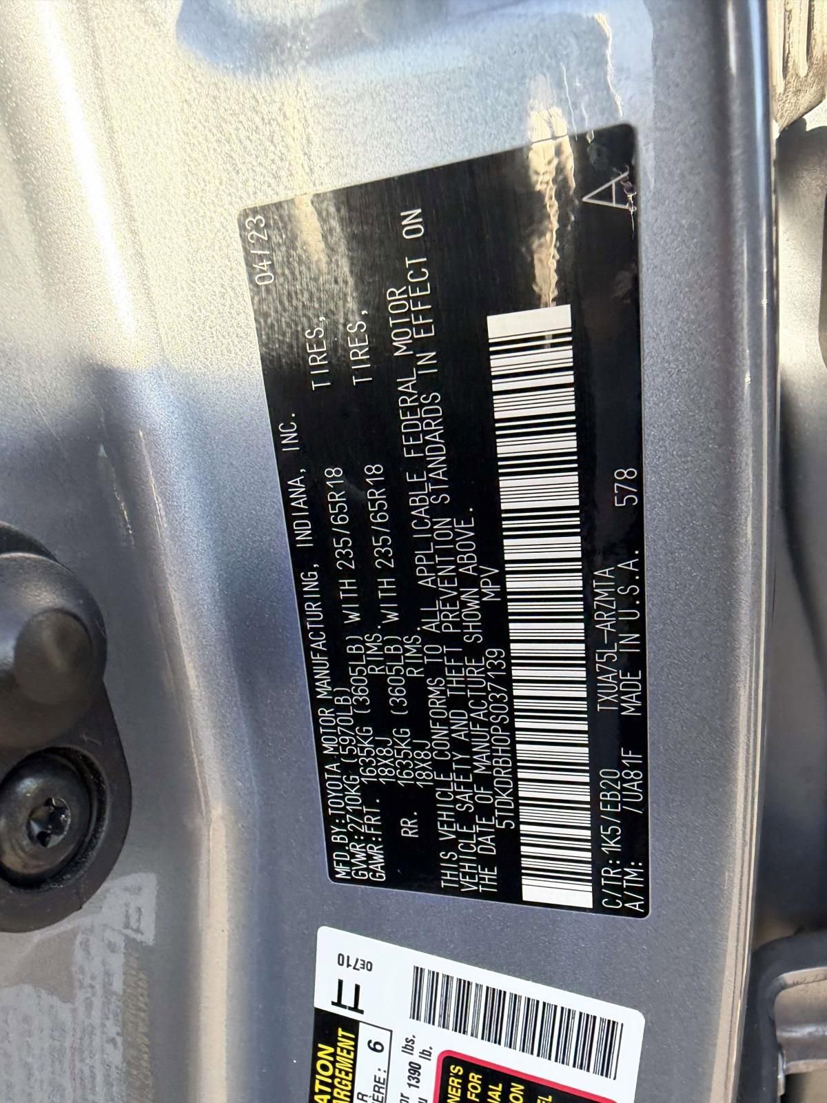 Used 2023 Toyota Highlander XLE AWD/4WD image 21