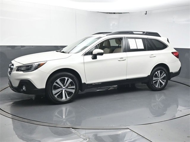 Used 2019 Subaru Outback 2.5i Limited w/ Popular Package #2 image 4