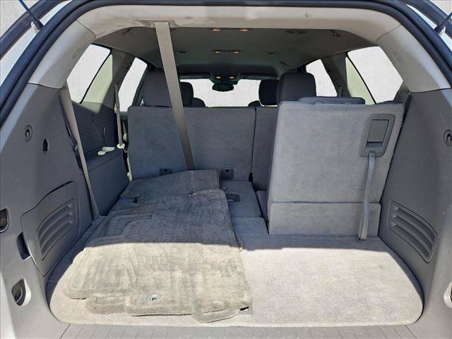 Used 2011 Chevrolet Traverse LS FWD image 10
