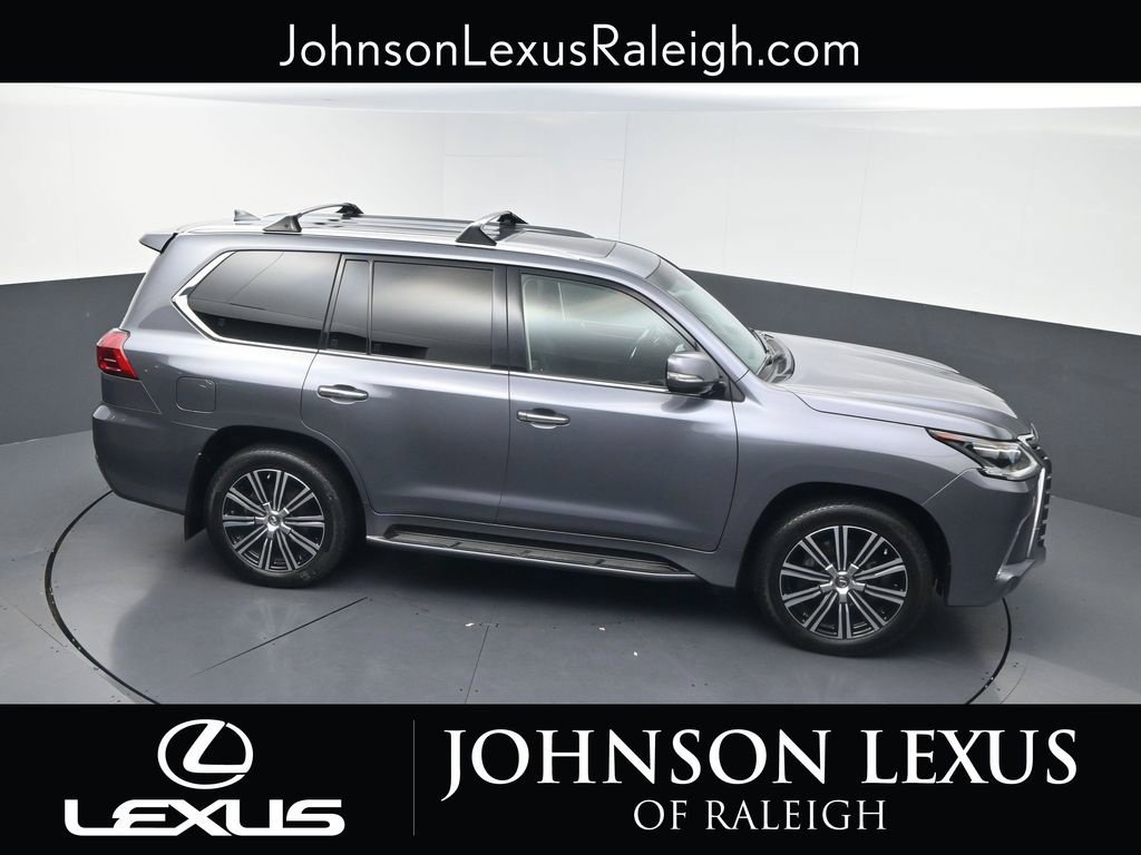 Used 2019 Lexus LX 570 4WD w/ Luxury Package image 28