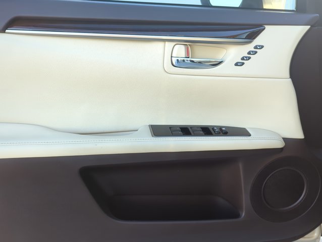 Used 2016 Lexus ES 350 image 6