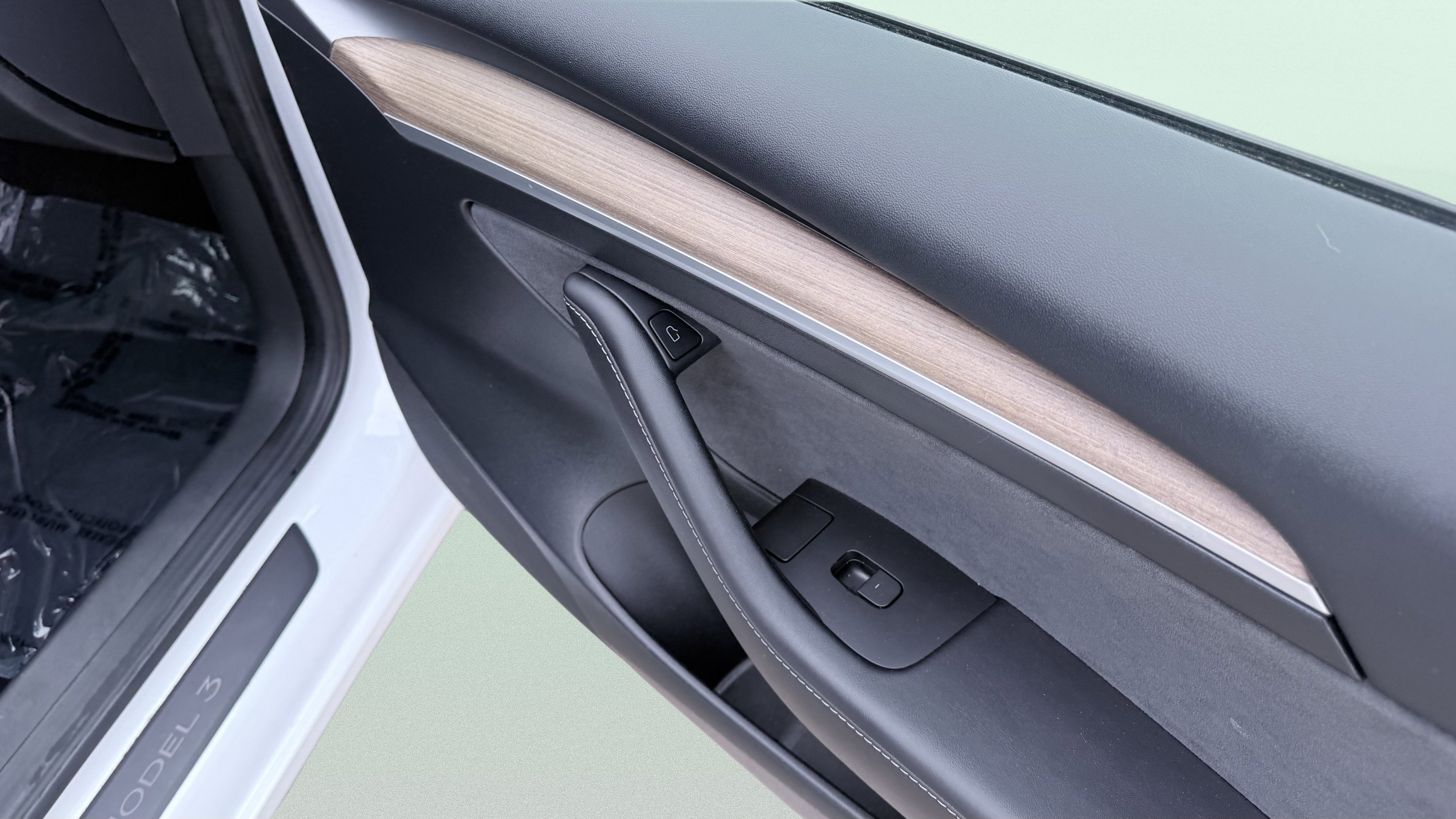 Used 2023 Tesla Model 3 Standard Range RWD image 42