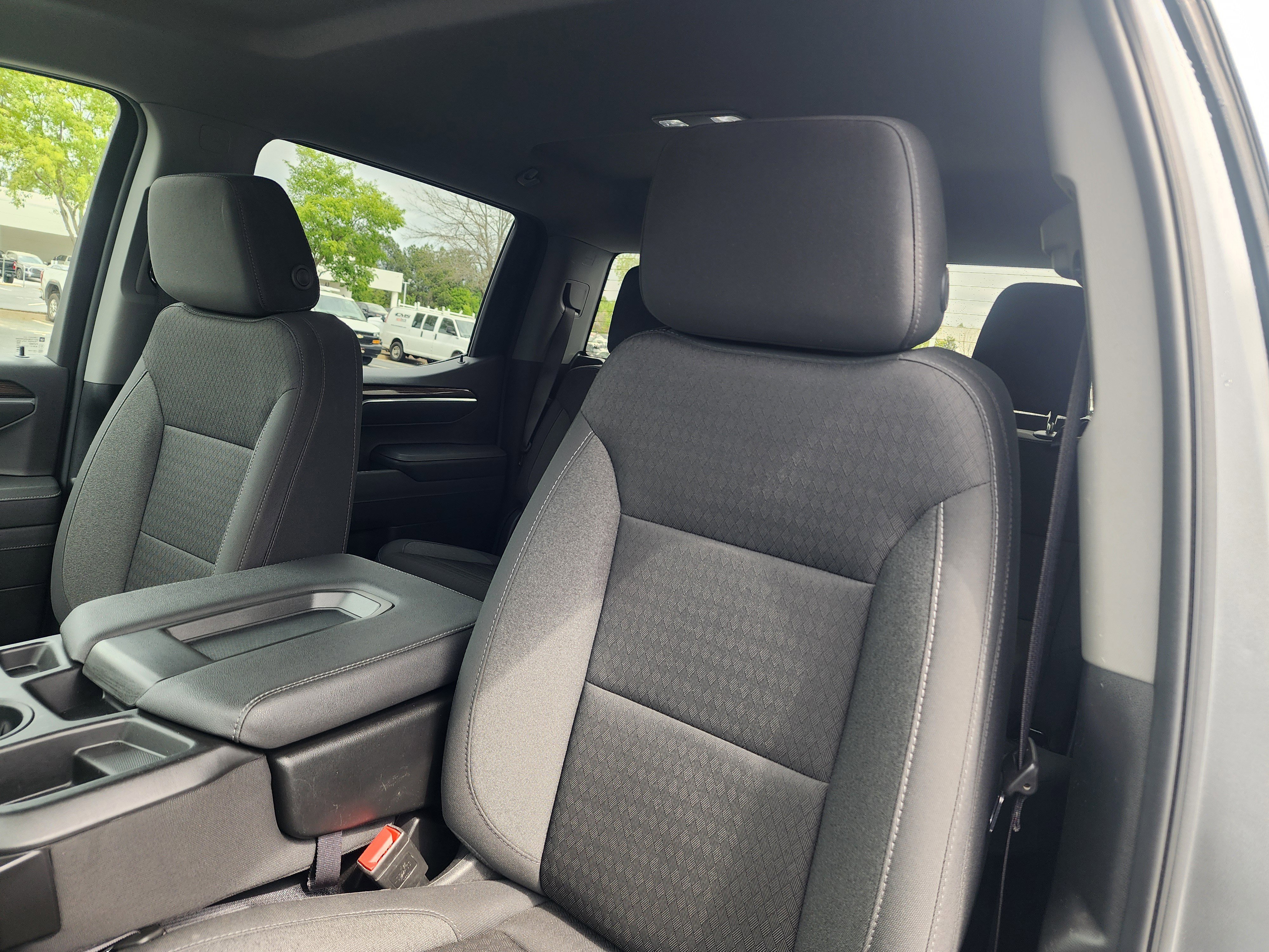 Used 2025 Chevrolet Silverado 1500 LT image 22