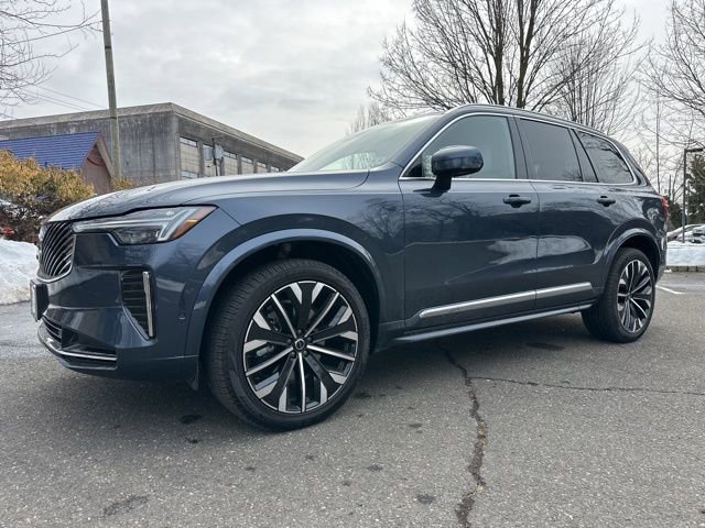 New 2026 Volvo XC90 B6 Plus w/ Protection Package Premier image 3