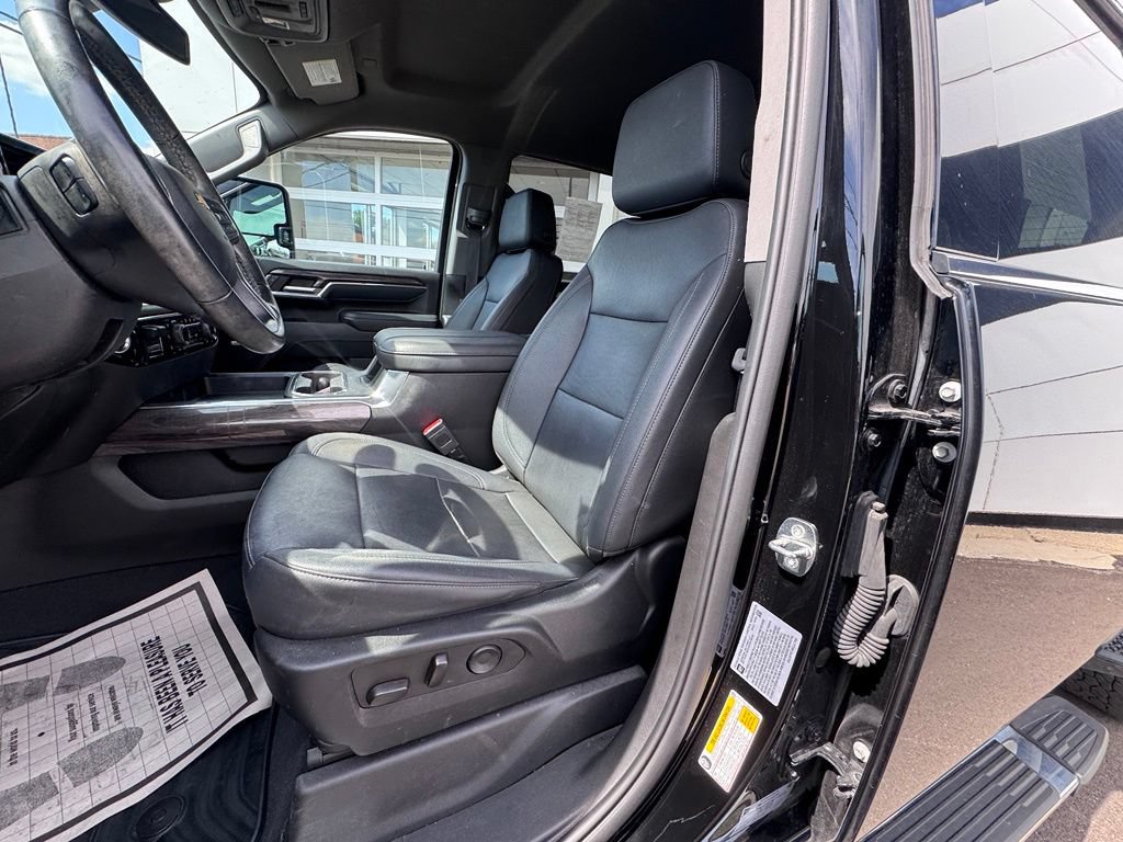 Used 2024 Chevrolet Silverado 2500 LTZ w/ LTZ Plus Package AWD/4WD image 14