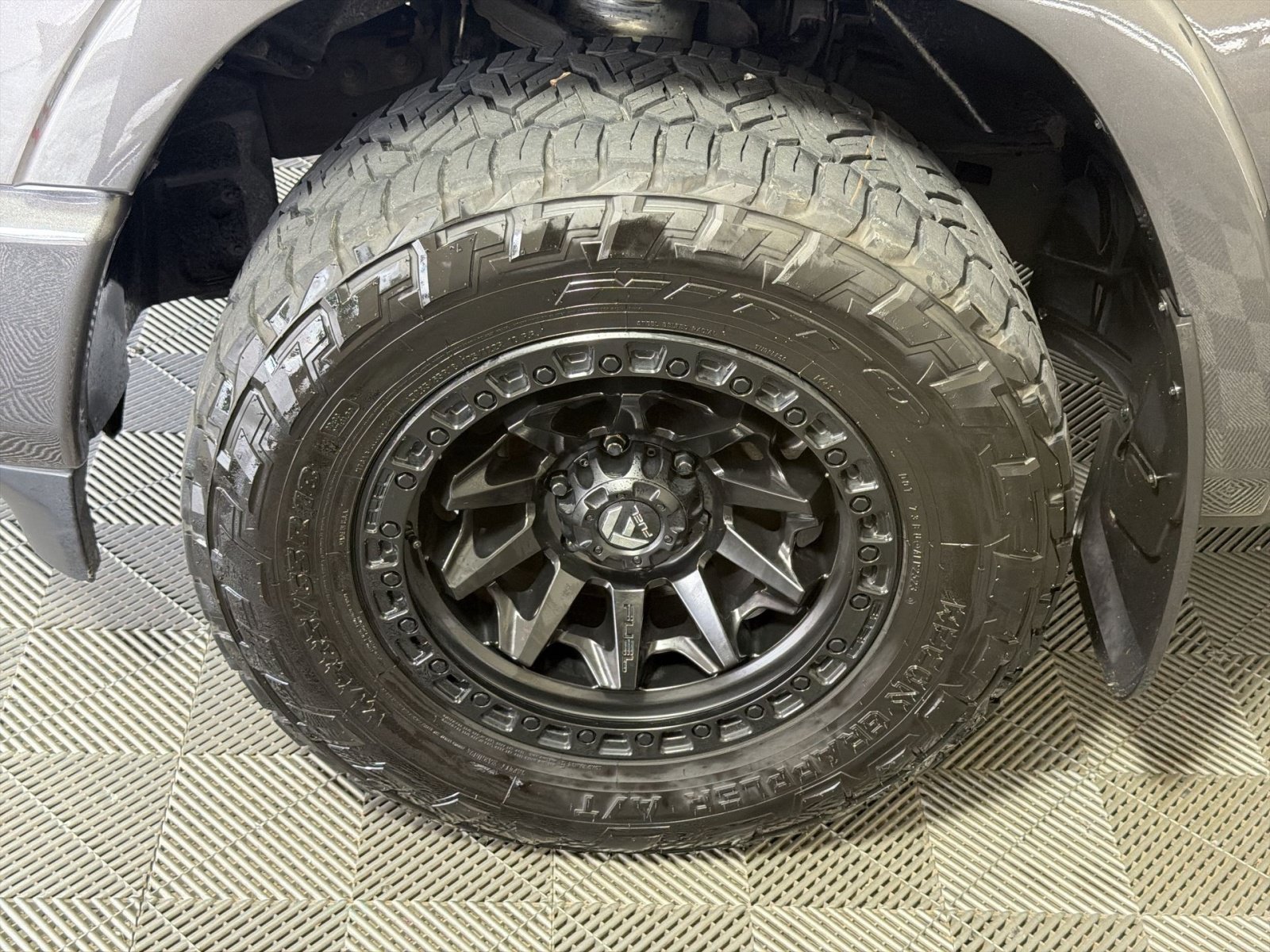 Used 2024 RAM 1500 Limited AWD/4WD image 12