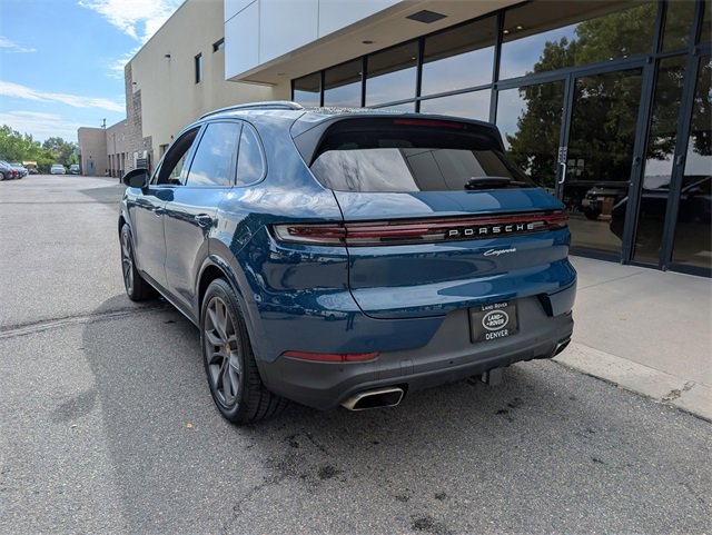 Used 2024 Porsche Cayenne image 5