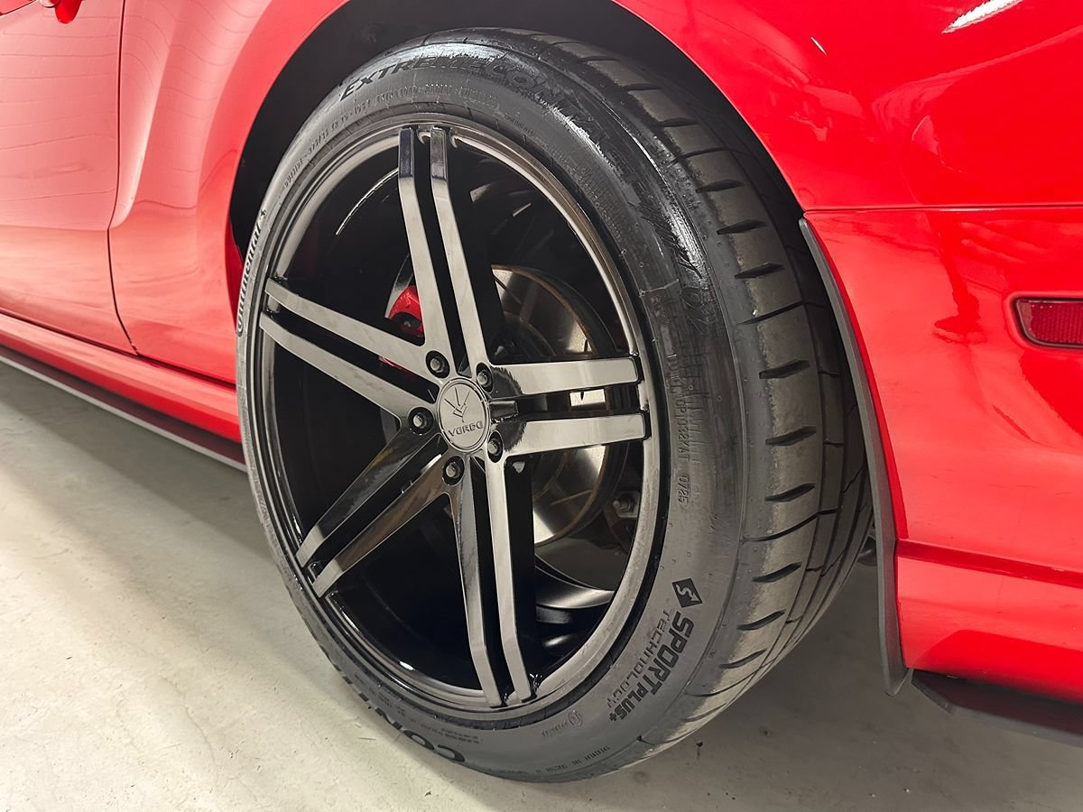 Used 2014 Ford Mustang GT Premium RWD image 28