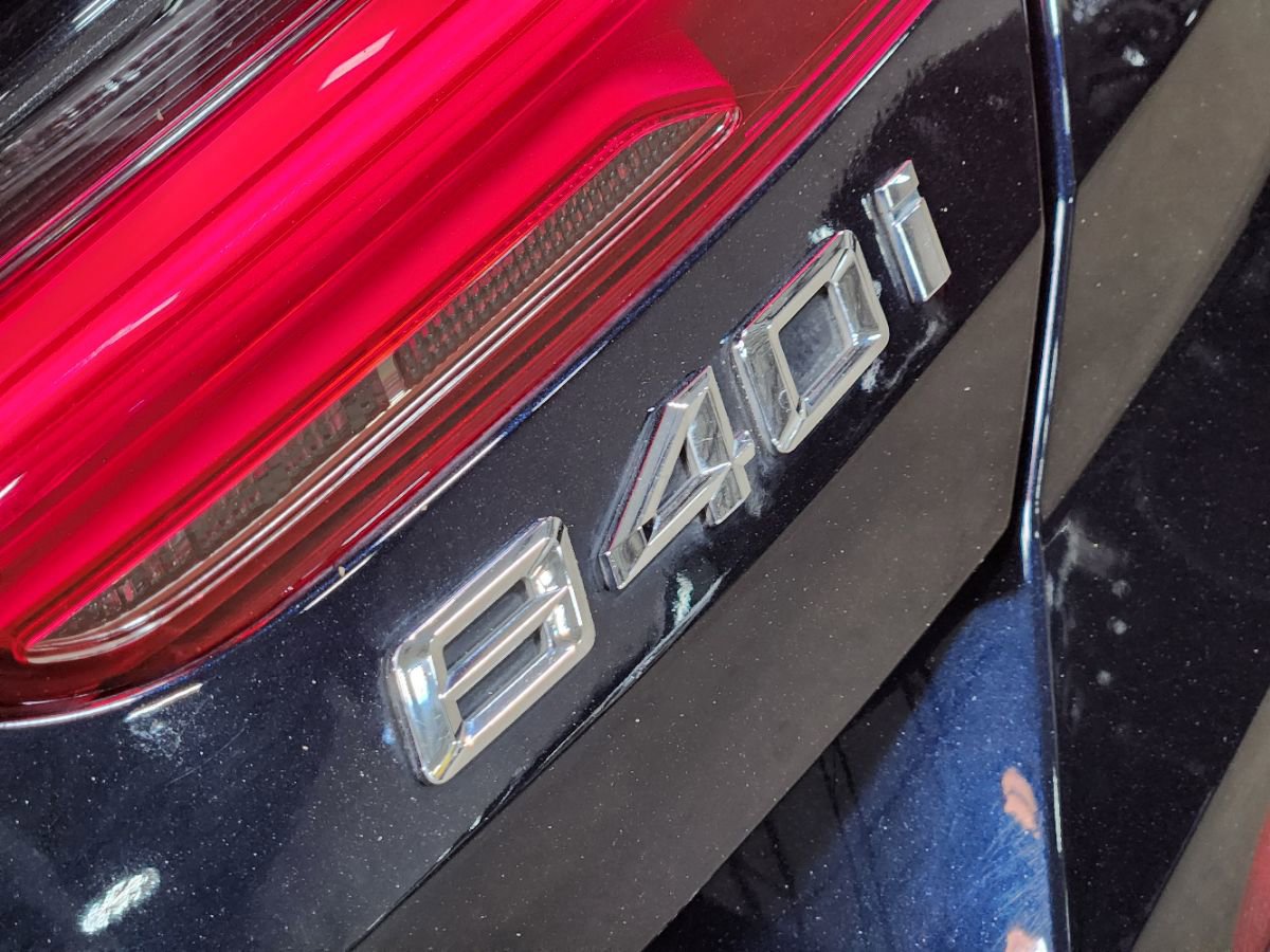 Used 2022 BMW 840i xDrive Coupe image 25