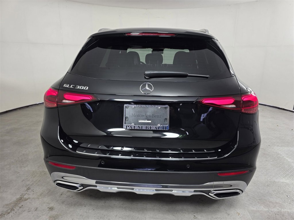 Certified 2025 Mercedes-Benz GLC 300 GLC 300 image 5