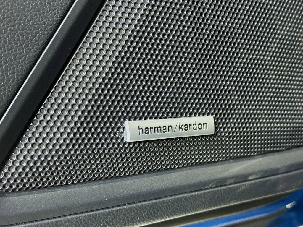 Used 2025 Subaru Outback Wilderness w/ Wilderness Package AWD/4WD image 19