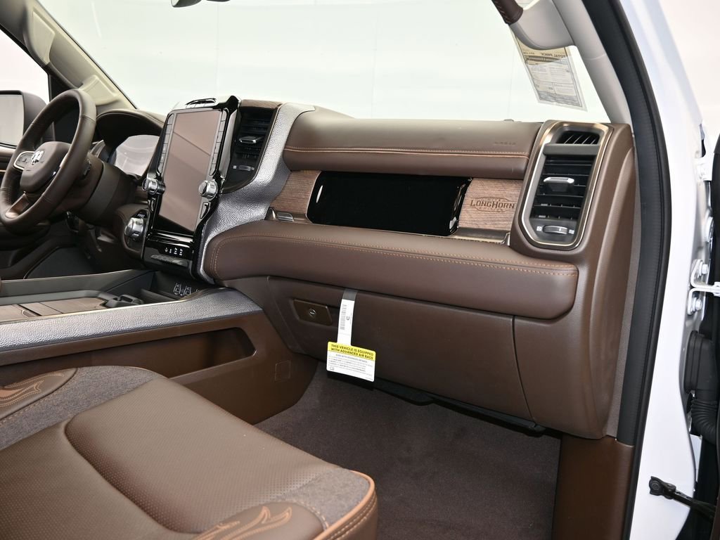 Used 2025 RAM 1500 Limited image 34