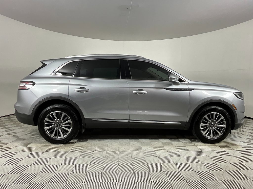 Certified 2023 Lincoln Nautilus FWD image 5