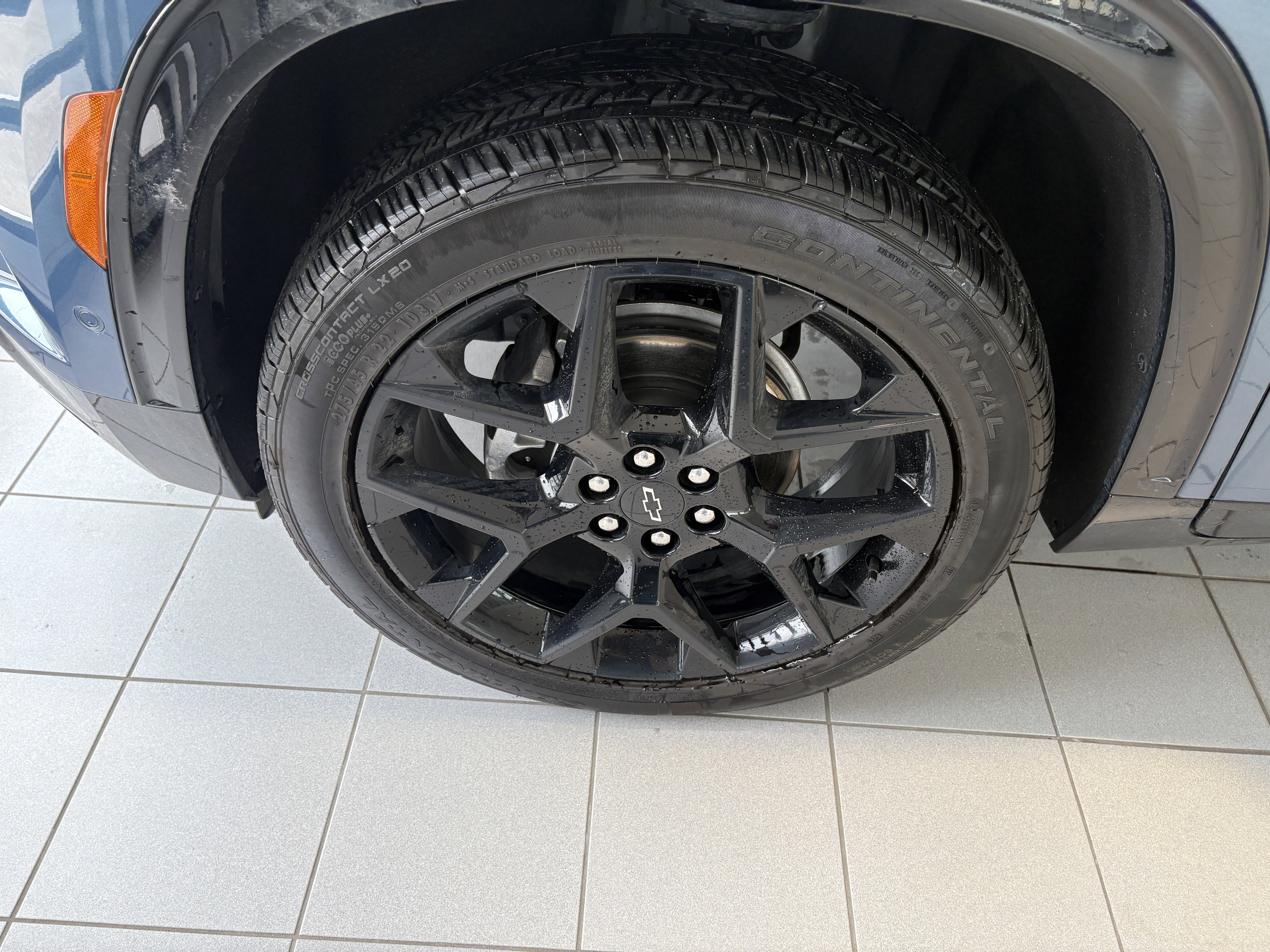 Used 2025 Chevrolet Traverse RS w/ LPO, Floor Liner Package image 7