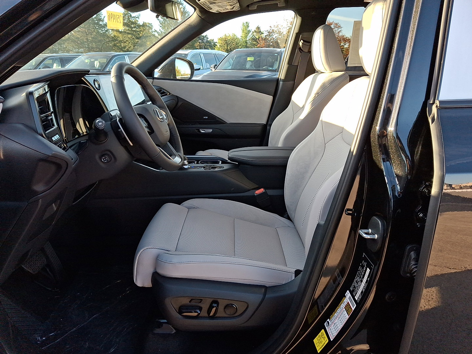 New 2025 Lexus TX 350 AWD image 9