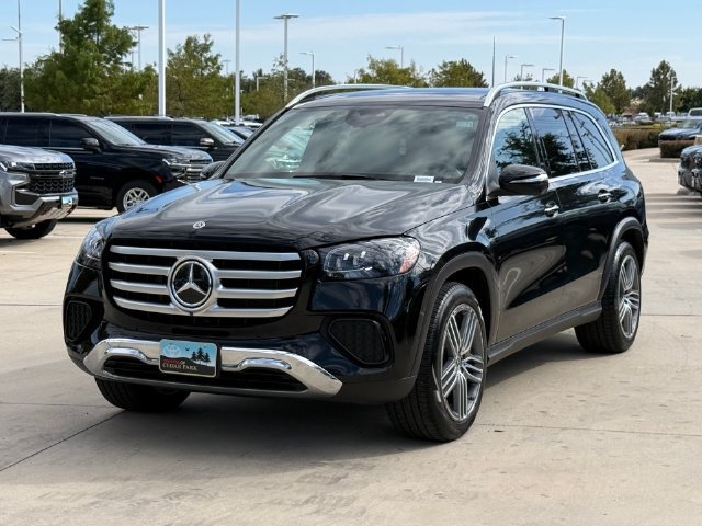 Used 2025 Mercedes-Benz GLS 450 4MATIC image 7