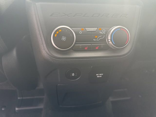 Used 2025 Ford Explorer ST-Line w/ Premium Package image 17