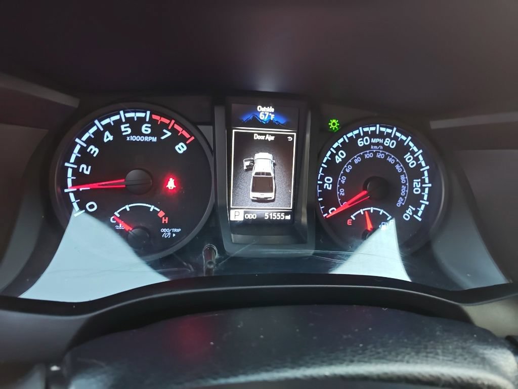 Used 2021 Toyota Tacoma SR AWD/4WD image 11