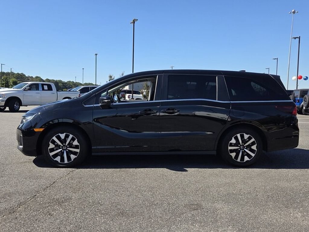 Used 2025 Honda Odyssey EX-L image 2