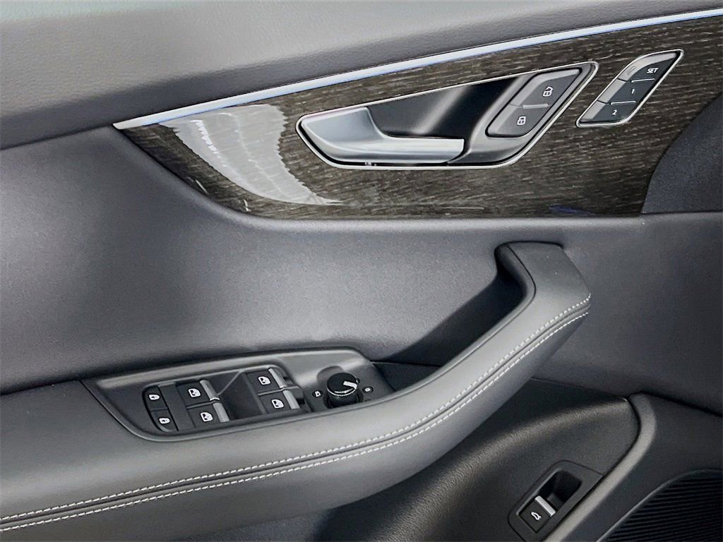 New 2026 Audi Q8 Premium Plus AWD/4WD image 19